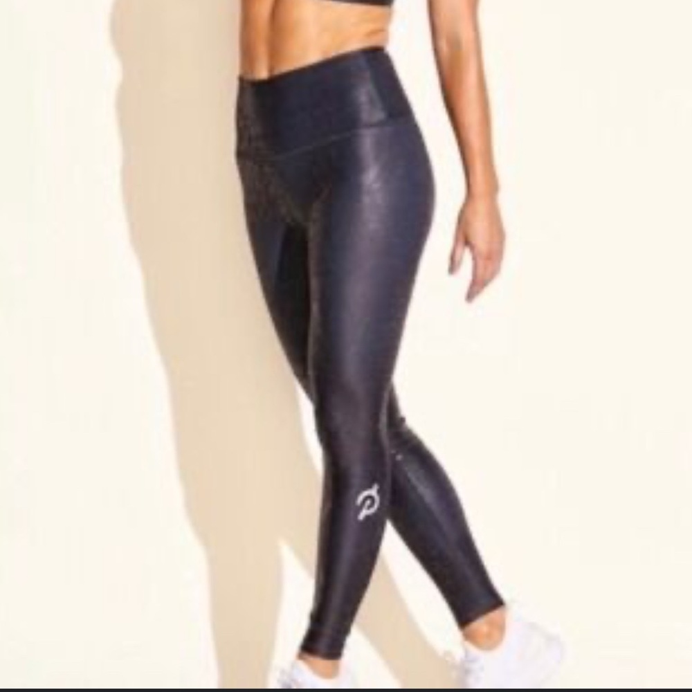 PELOTON Black High-Waisted Pattern Leggings